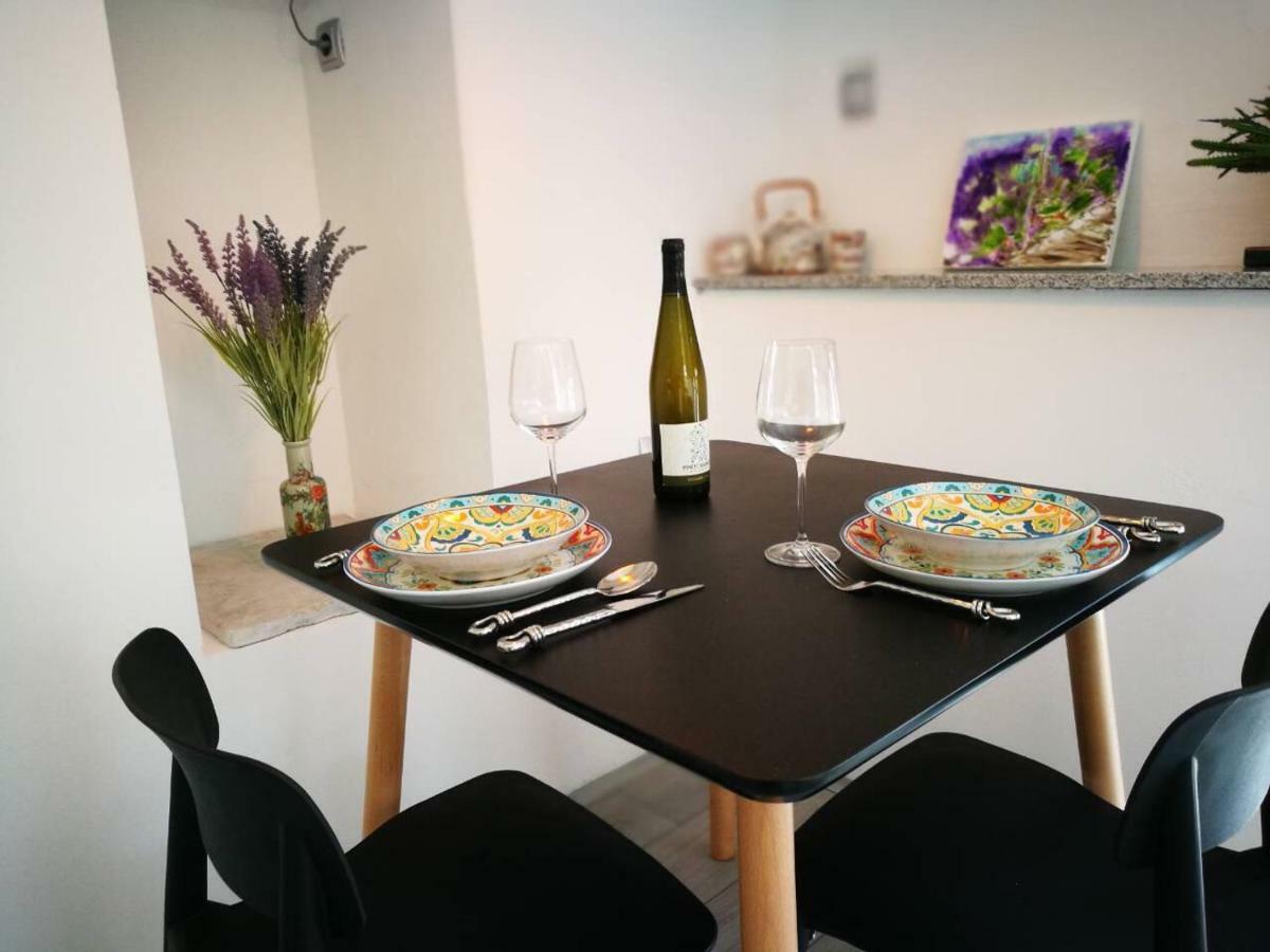 Cres Art Studio Kuning Apartment Eksteriør bilde