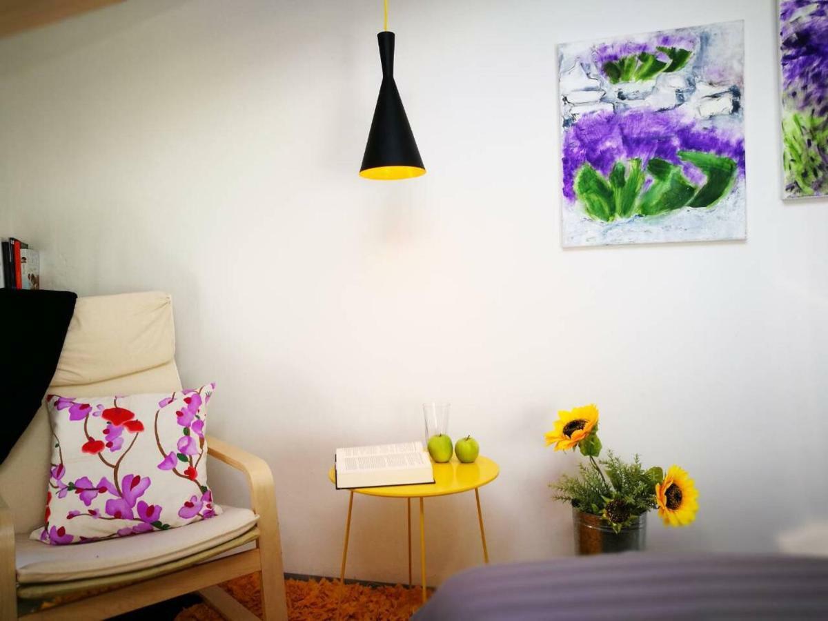 Cres Art Studio Kuning Apartment Eksteriør bilde